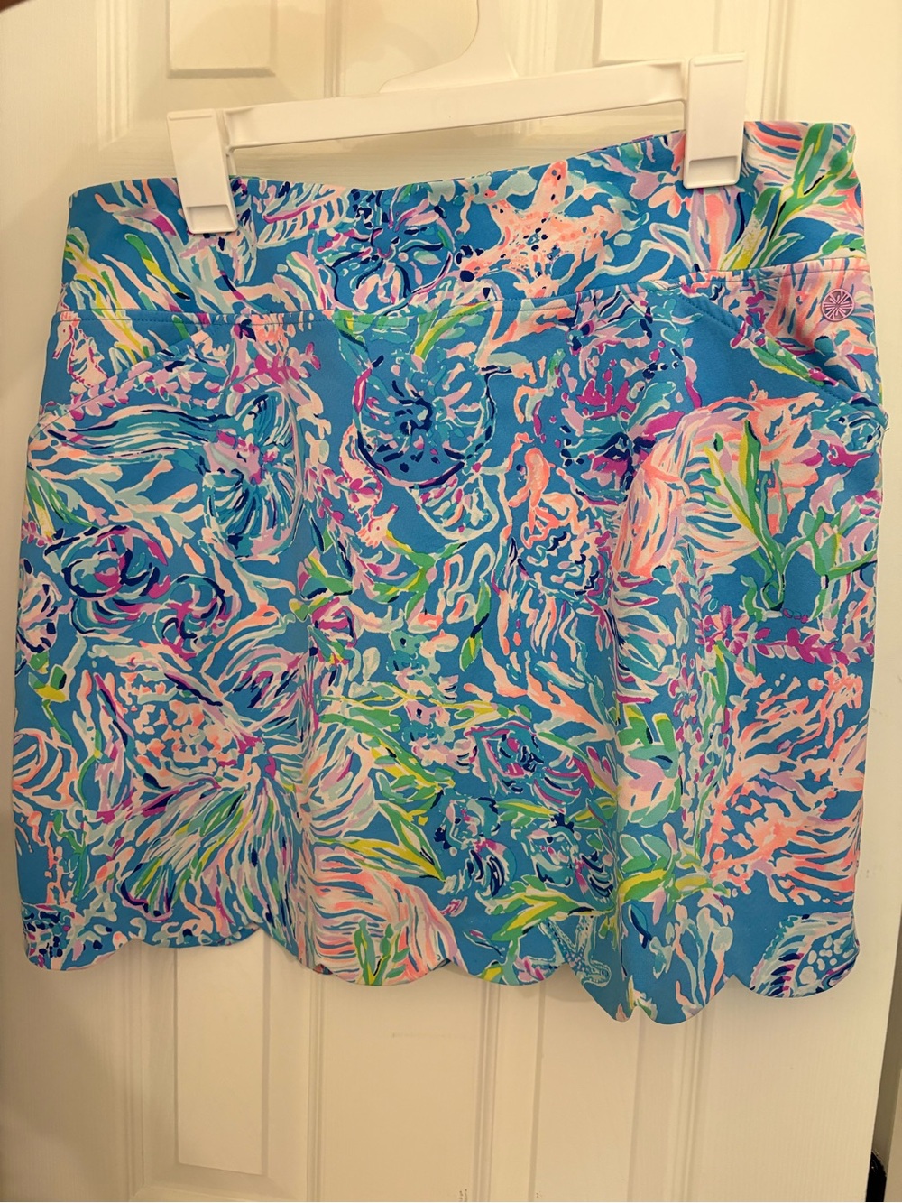Lilly Pulitzer Luxletic Blue Multicolor Scalloped Hem Skirt